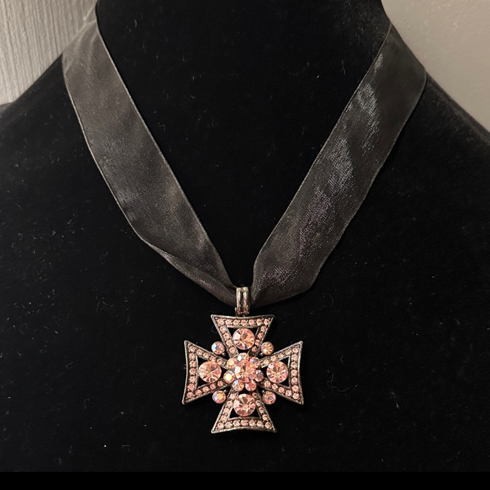 Elegant Black and Pink Cross Pendant Necklace